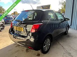 Used 2015 Toyota Yaris Icon Black - Interior and Exterior details 3