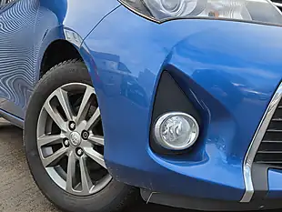 Used 2015 Toyota Yaris Icon Blue - Interior and Exterior details 2