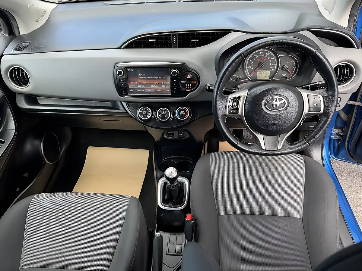 Used 2015 Toyota Yaris Icon Blue - Interior and Exterior details 13