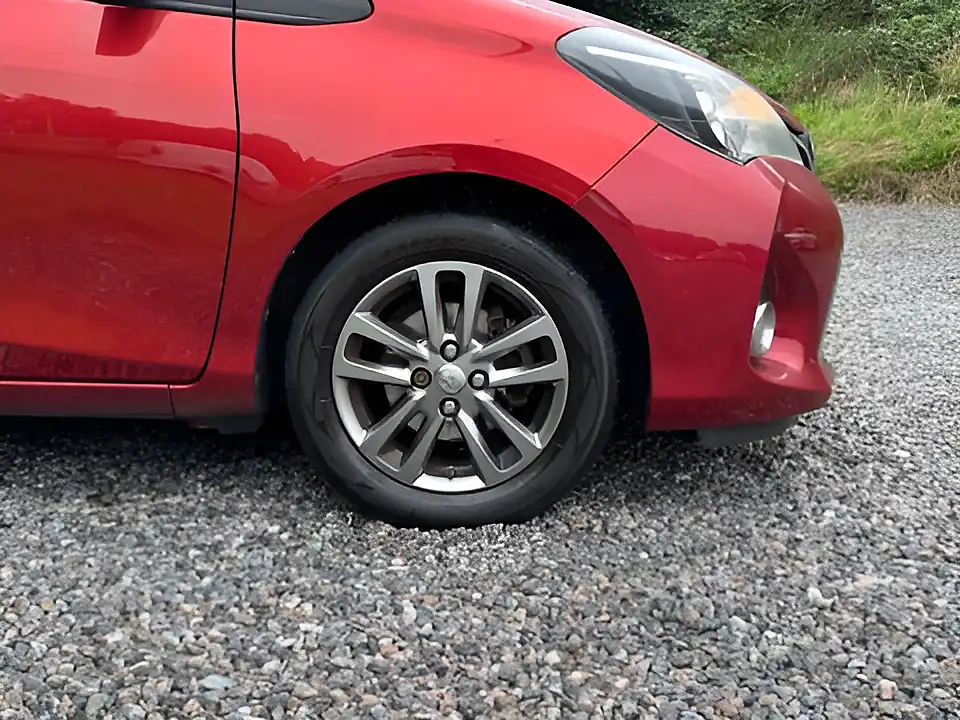 Used 2015 Toyota Yaris Icon Burning Red - Interior and Exterior details 12