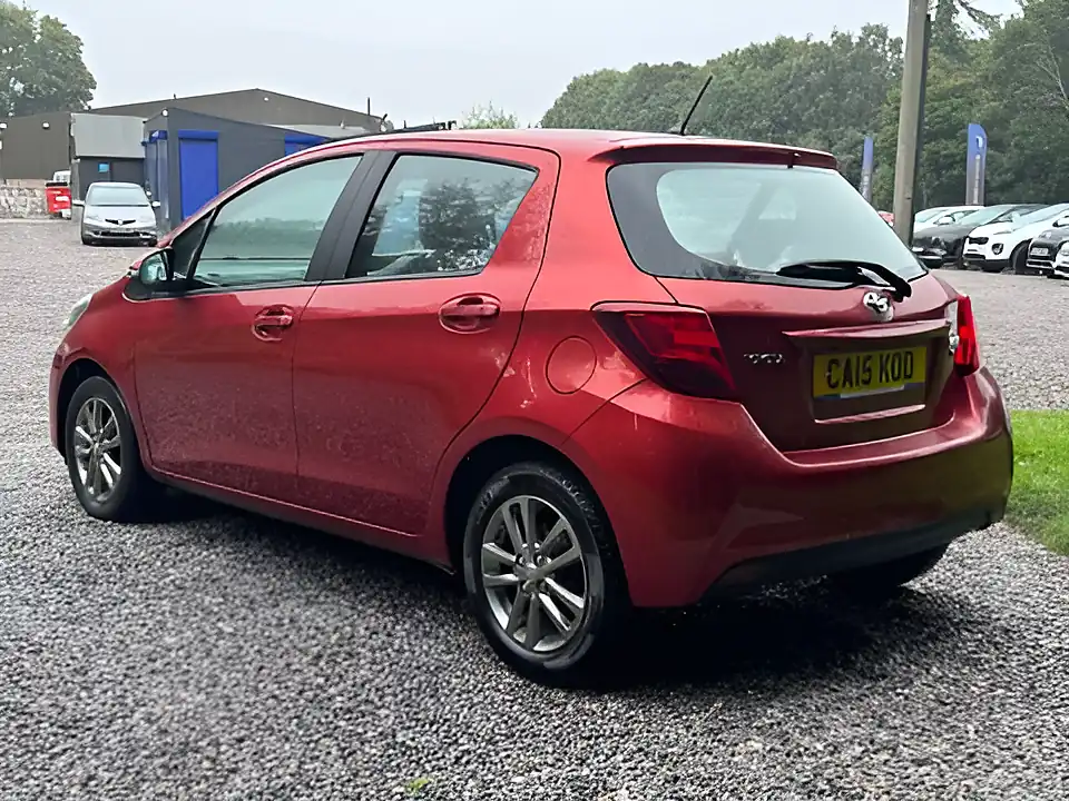 Used 2015 Toyota Yaris Icon Burning Red - Interior and Exterior details 7