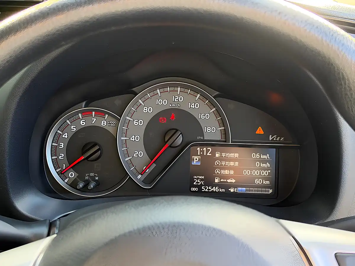 Used 2015 Toyota Yaris Icon Grey - Interior and Exterior details 15