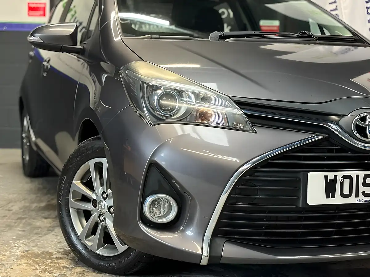 Used 2015 Toyota Yaris Icon Grey - Interior and Exterior details 19