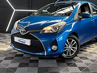 Used 2015 Toyota Yaris Icon - Interior and Exterior details 4