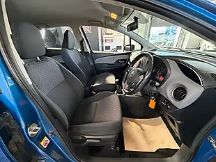 Used 2015 Toyota Yaris Icon - Interior and Exterior details 5
