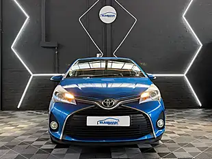 Used 2015 Toyota Yaris Icon - Interior and Exterior details 9
