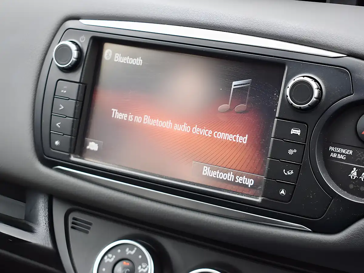 Used 2015 Toyota Yaris Icon Red - Interior and Exterior details 16