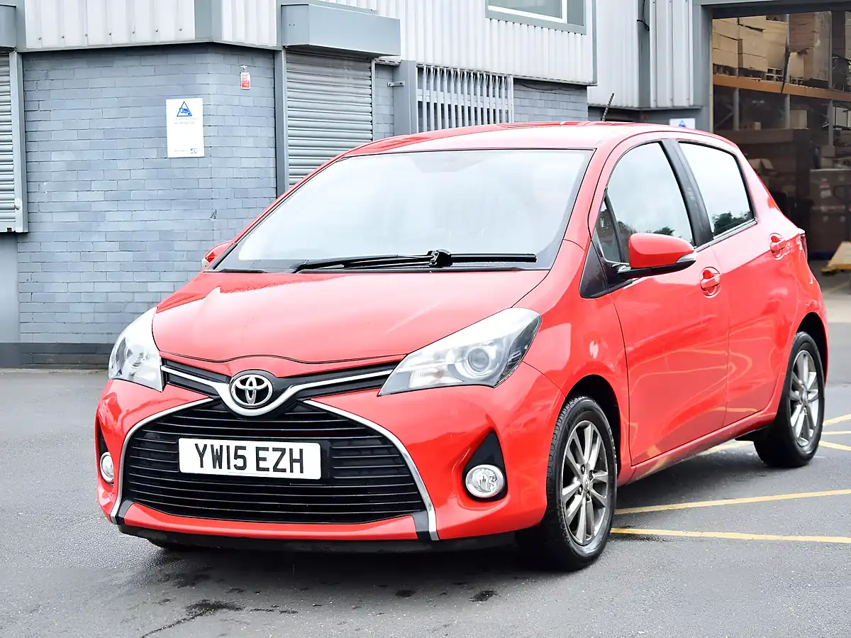 Used 2015 Toyota Yaris Icon Red - Interior and Exterior details 3