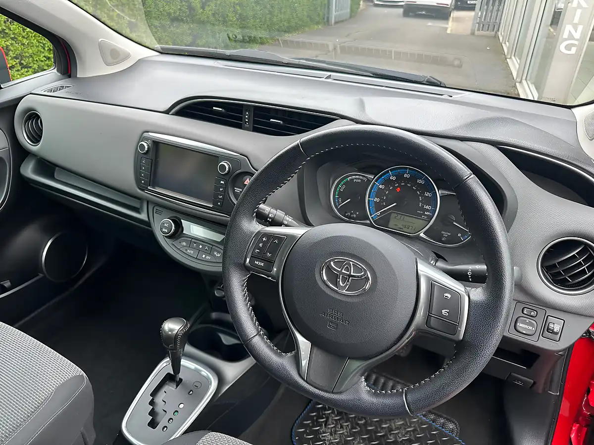Used 2015 Toyota Yaris Icon Red - Interior and Exterior details 12