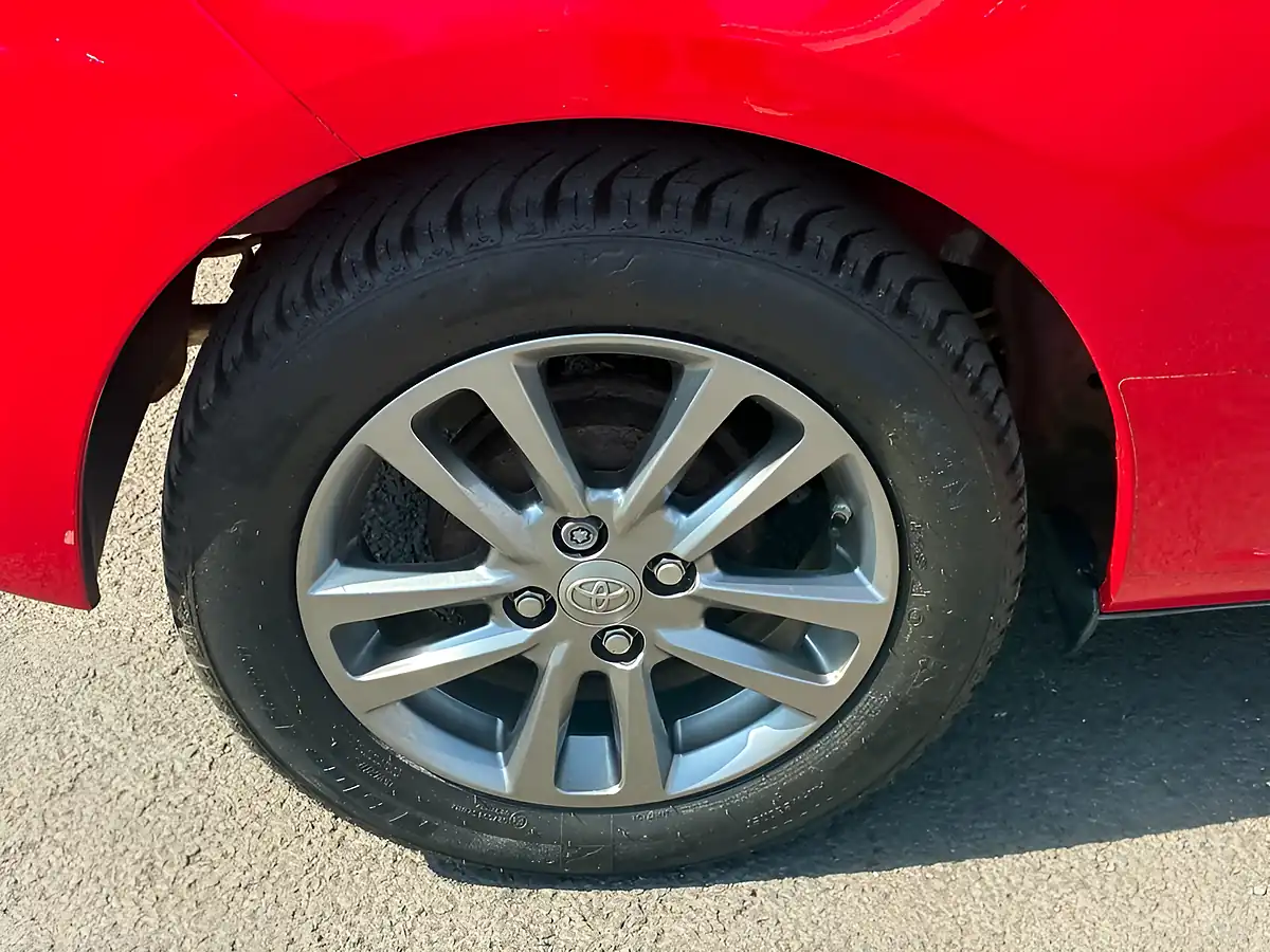 Used 2015 Toyota Yaris Icon Red - Interior and Exterior details 14