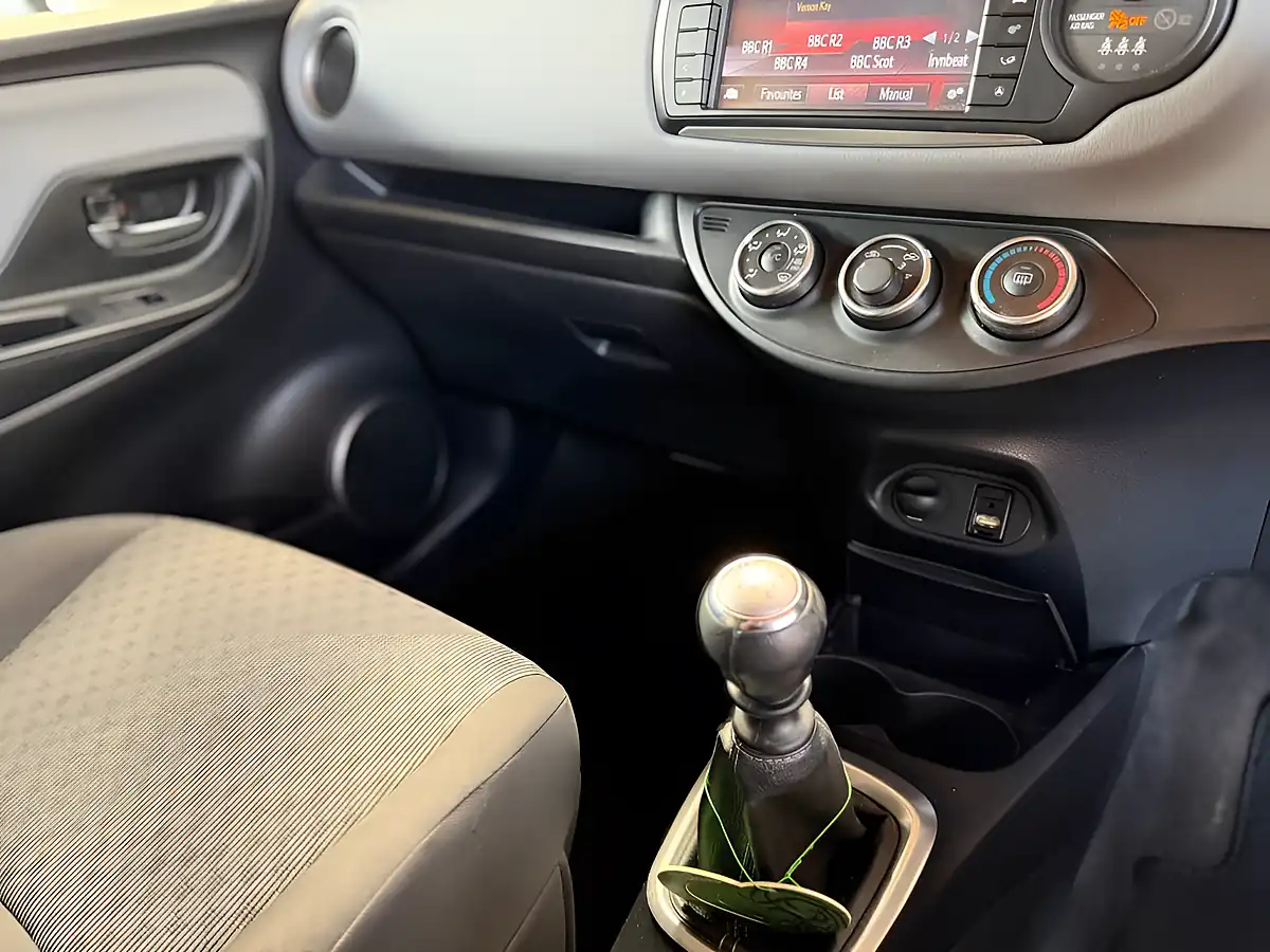 Used 2015 Toyota Yaris Icon White - Interior and Exterior details 11