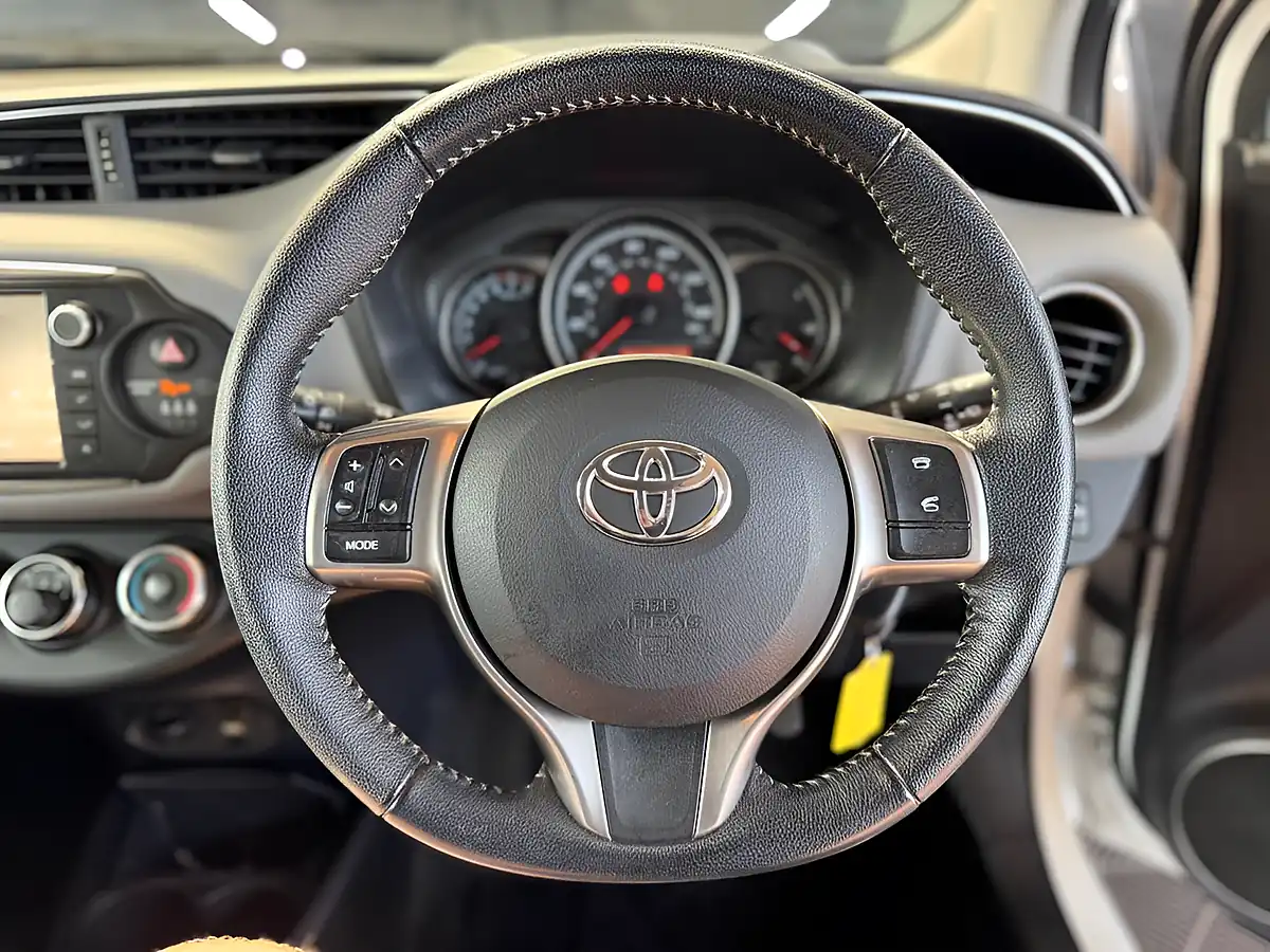 Used 2015 Toyota Yaris Icon White - Interior and Exterior details 9