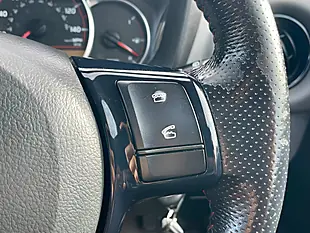 Used 2015 Toyota Yaris Sport Pure White - Interior and Exterior details 17