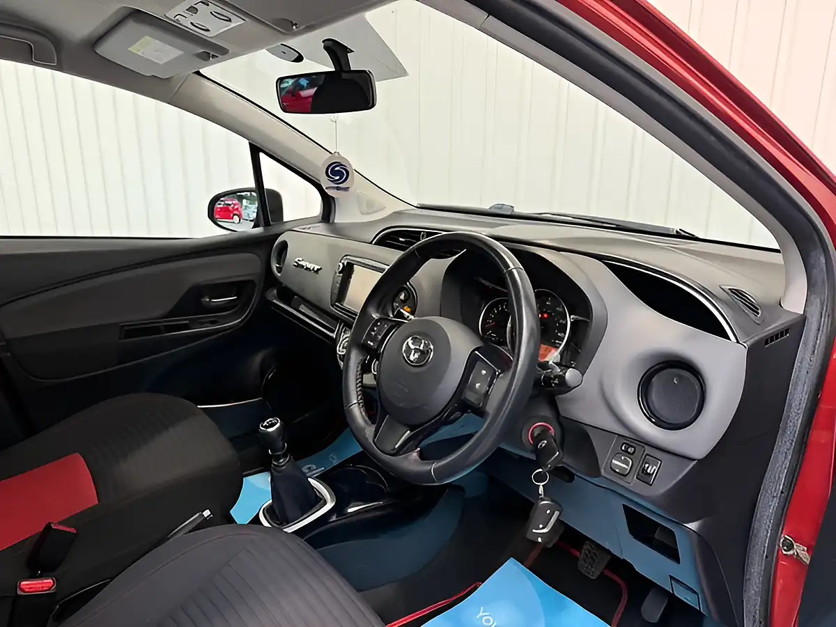 Used 2015 Toyota Yaris Sport Red - Interior and Exterior details 8