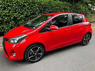 Used 2015 Toyota Yaris Sport Red - Interior and Exterior details 3