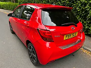 Used 2015 Toyota Yaris Sport Red - Interior and Exterior details 9