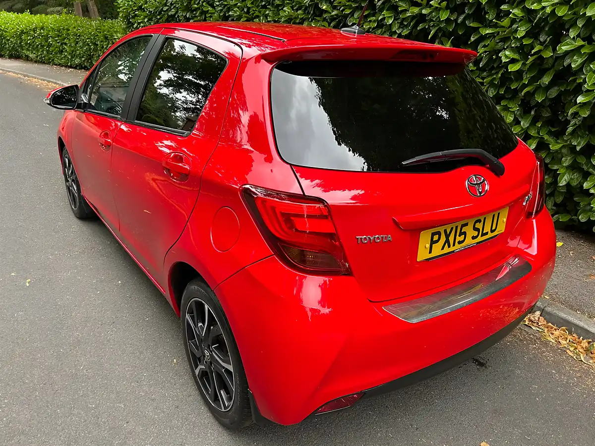 Used 2015 Toyota Yaris Sport Red - Interior and Exterior details 9