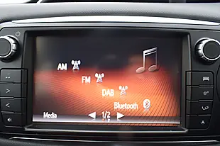 Used 2015 Toyota Yaris Sport Red - Interior and Exterior details 16