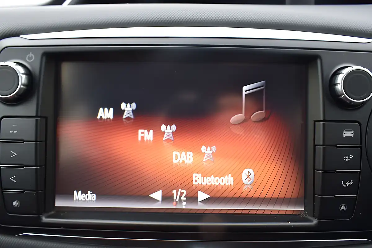 Used 2015 Toyota Yaris Sport Red - Interior and Exterior details 16