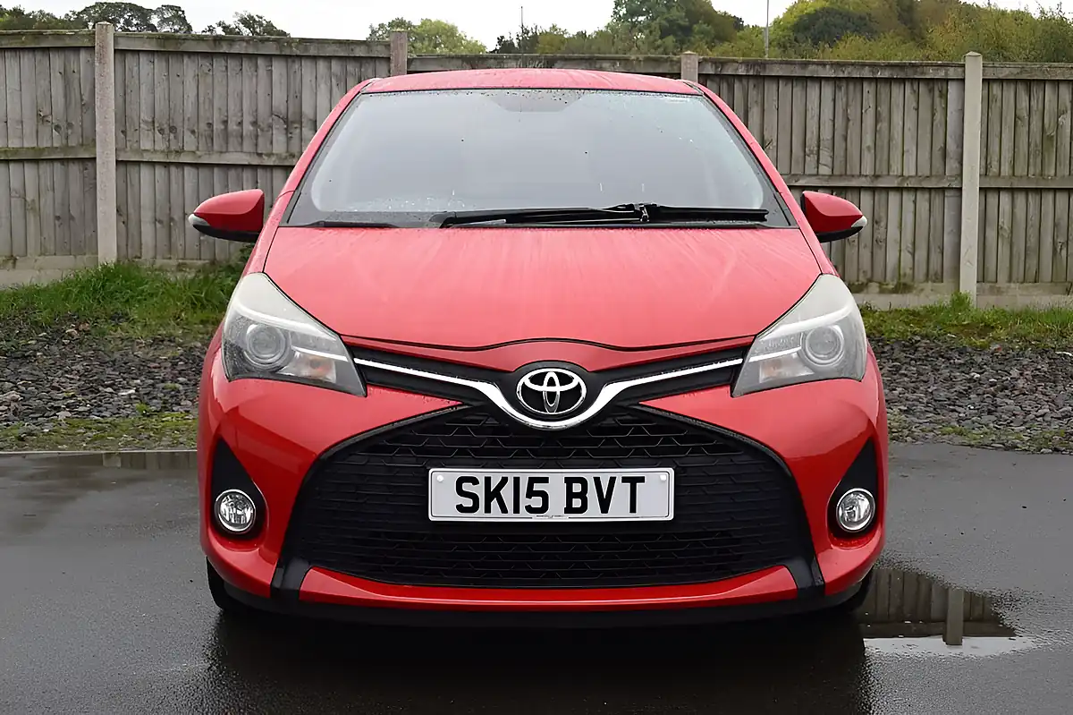 Used 2015 Toyota Yaris Sport Red - Interior and Exterior details 2