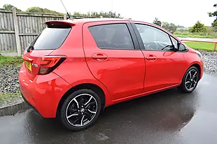 Used 2015 Toyota Yaris Sport Red - Interior and Exterior details 20
