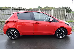 Used 2015 Toyota Yaris Sport Red - Interior and Exterior details 7