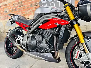 Used 2015 Triumph Speed Triple 1050 R Grey - Interior and Exterior details 6