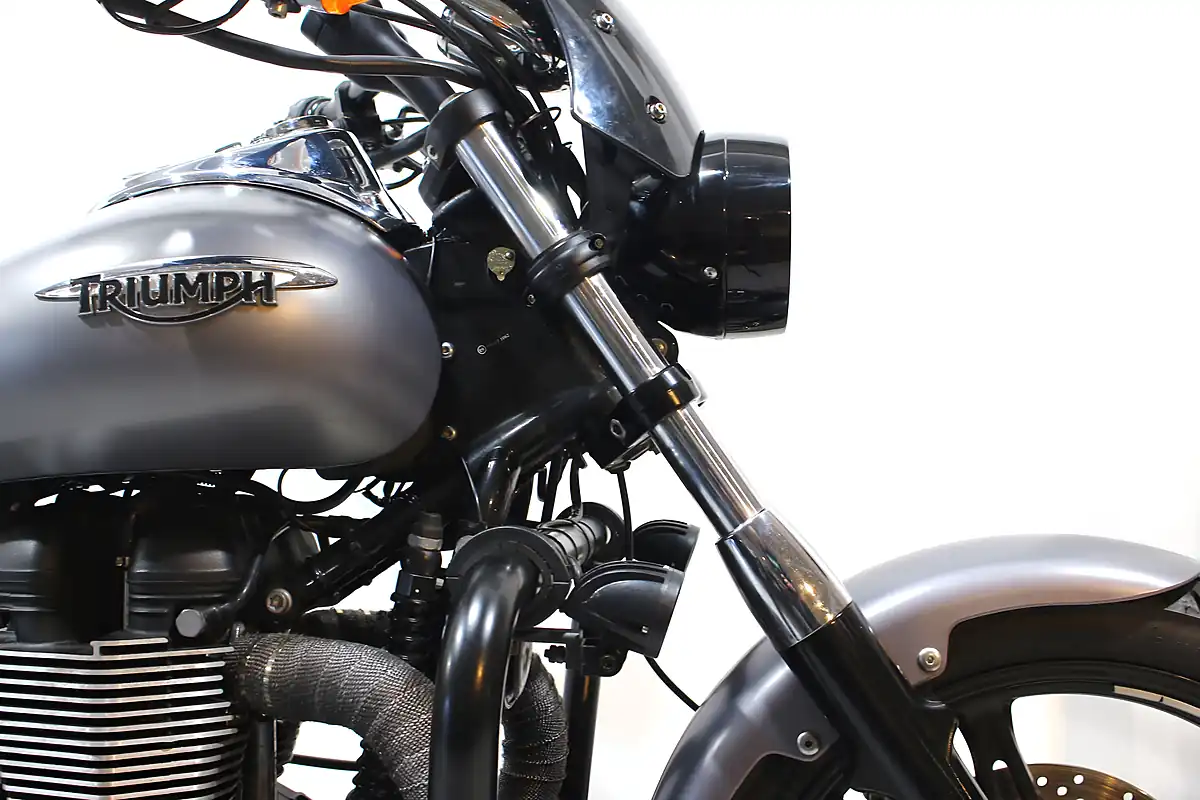 Used 2015 Triumph Speedmaster 865 Blue - Interior and Exterior details 4