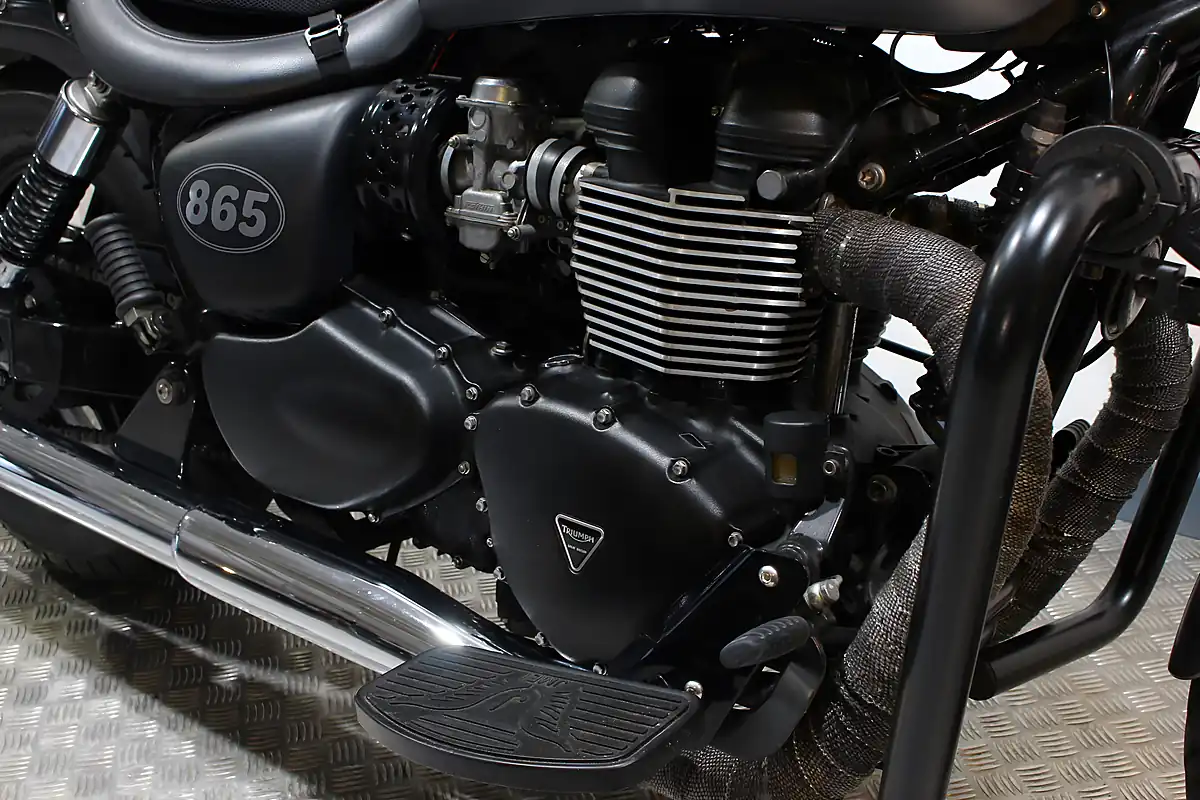 Used 2015 Triumph Speedmaster 865 Blue - Interior and Exterior details 6