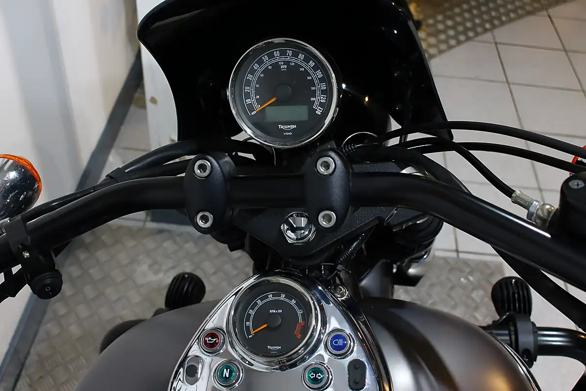 Used 2015 Triumph Speedmaster 865 Blue - Interior and Exterior details 8
