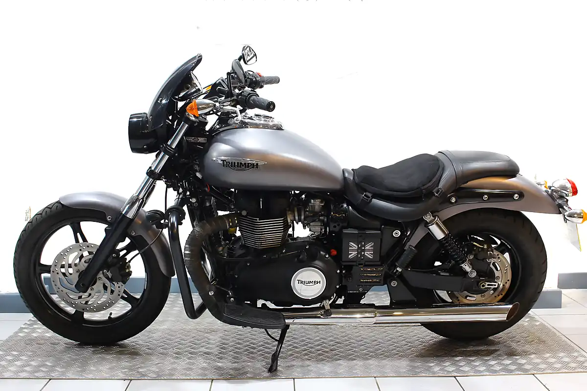 Used 2015 Triumph Speedmaster 865 Blue - Interior and Exterior details 9