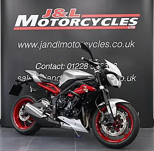 Used 2015 Triumph Street Triple Rx - Interior and Exterior details 2