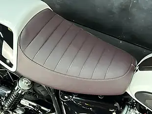 Used 2015 Triumph Thruxton 900 Ace Cafe Special Edition White - Interior and Exterior details 18