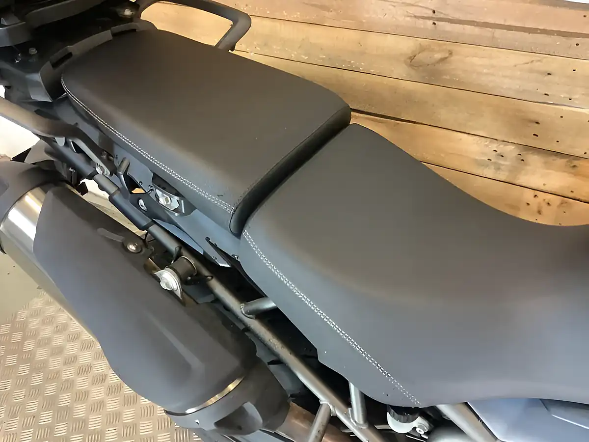 Used 2015 Triumph Tiger Xcx Blue - Interior and Exterior details 15
