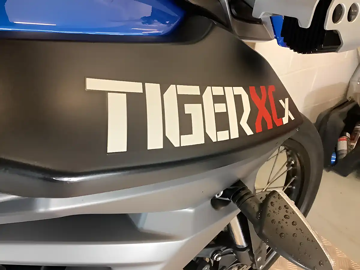 Used 2015 Triumph Tiger Xcx Blue - Interior and Exterior details 16
