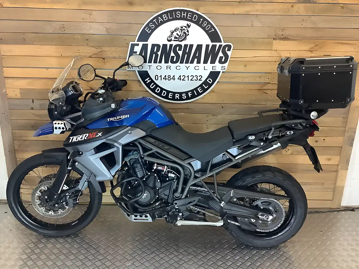 Used 2015 Triumph Tiger Xcx Blue - Interior and Exterior details 2