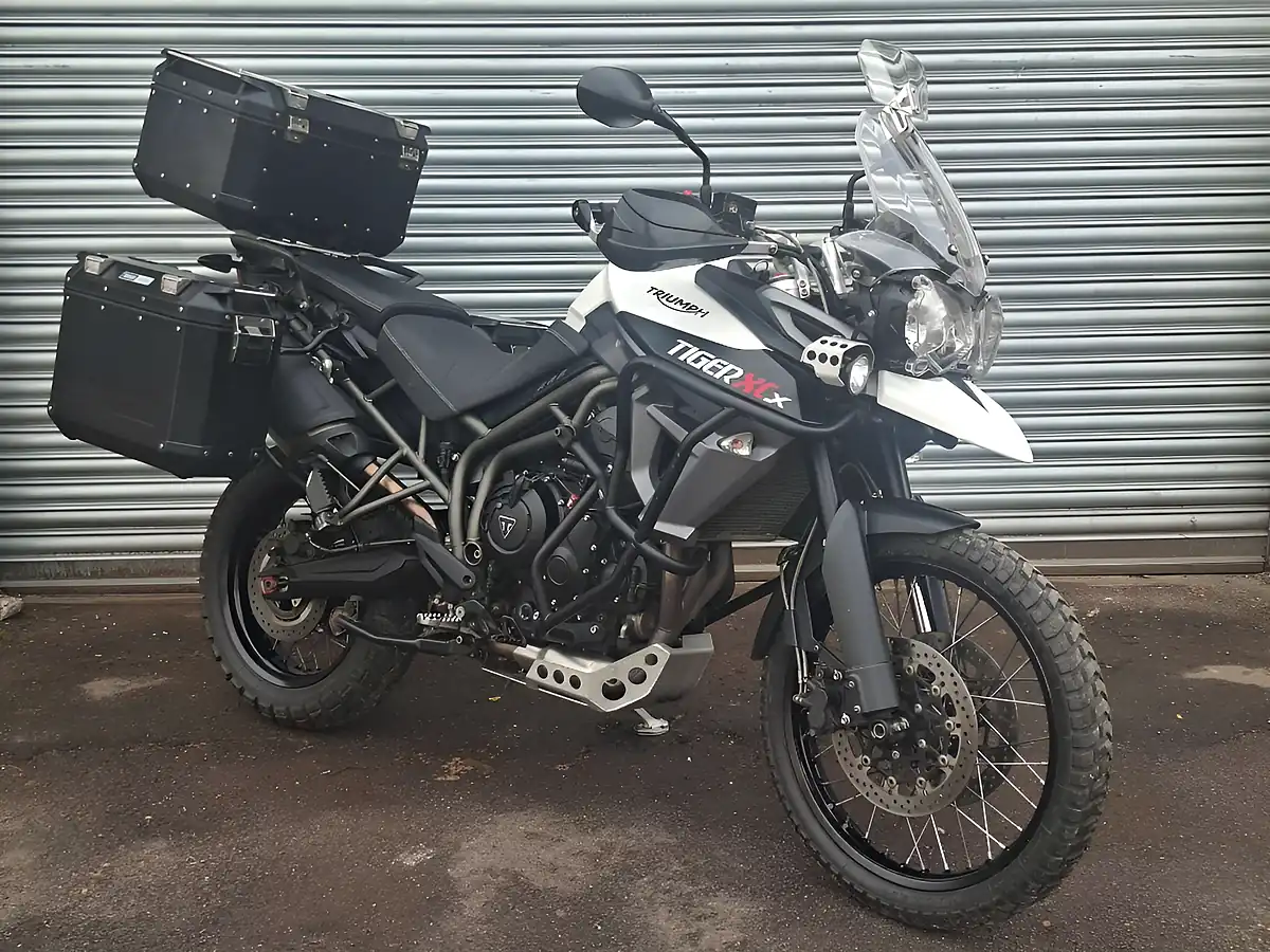 Used 2015 Triumph Tiger Xcx White - Front View