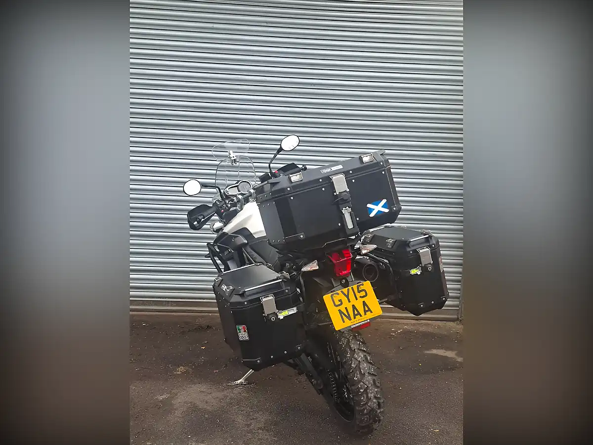 Used 2015 Triumph Tiger Xcx White - Interior and Exterior details 8