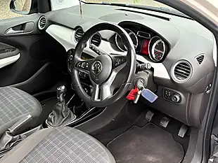 Used 2015 Vauxhall Adam Glam Black - Interior and Exterior details 11