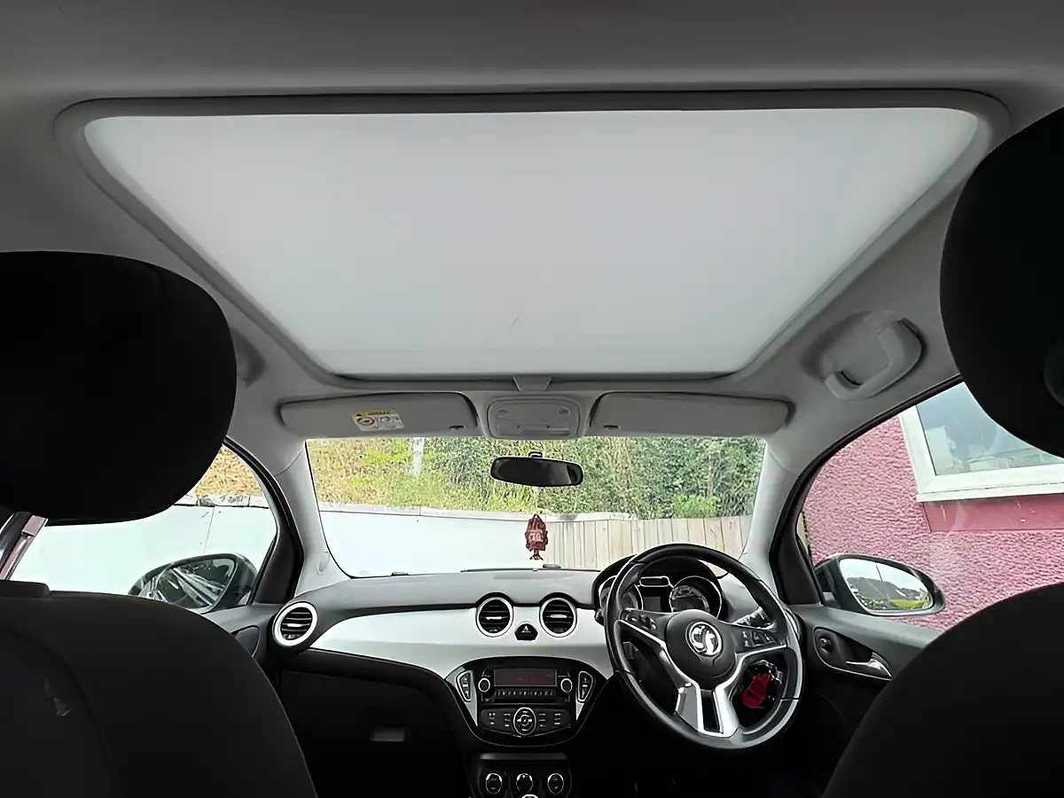Used 2015 Vauxhall Adam Glam Black - Interior and Exterior details 13