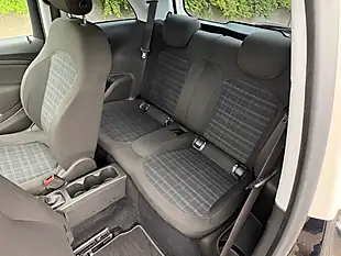 Used 2015 Vauxhall Adam Glam Black - Interior and Exterior details 19