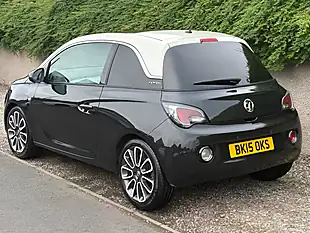 Used 2015 Vauxhall Adam Glam Black - Interior and Exterior details 5