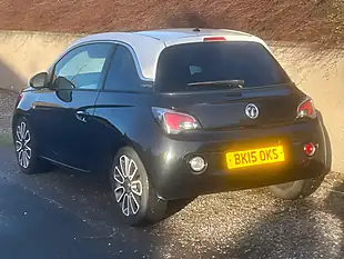 Used 2015 Vauxhall Adam Glam Black - Interior and Exterior details 3