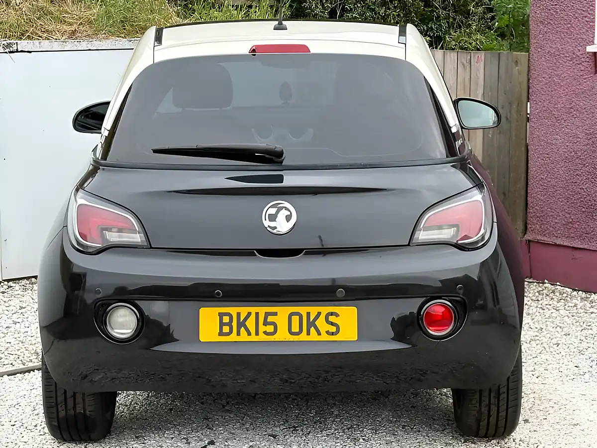 Used 2015 Vauxhall Adam Glam Black - Interior and Exterior details 7