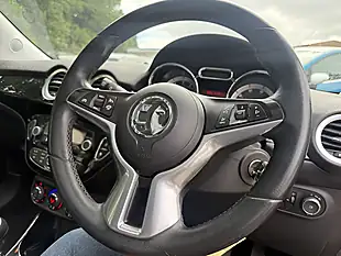 Used 2015 Vauxhall Adam Glam Black - Interior and Exterior details 18