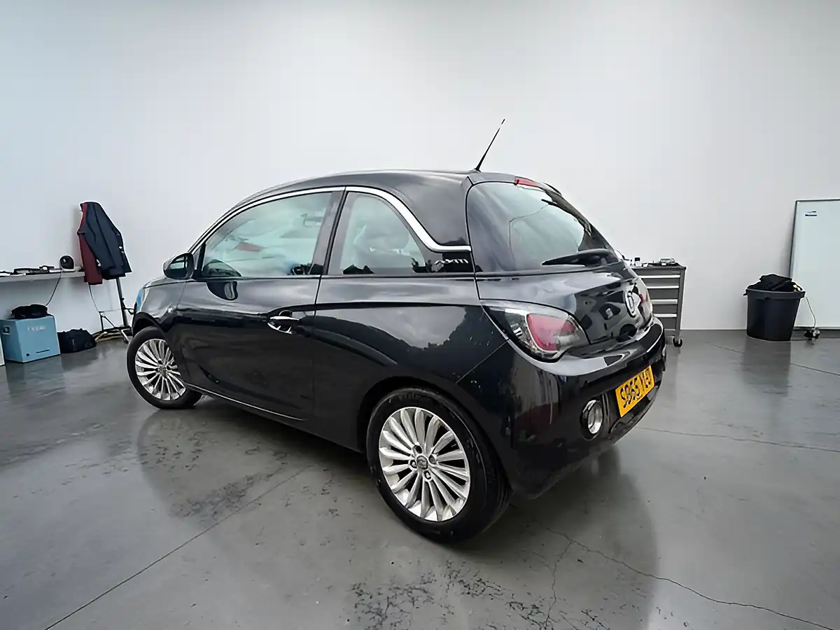 Used 2015 Vauxhall Adam Glam Black - Interior and Exterior details 5
