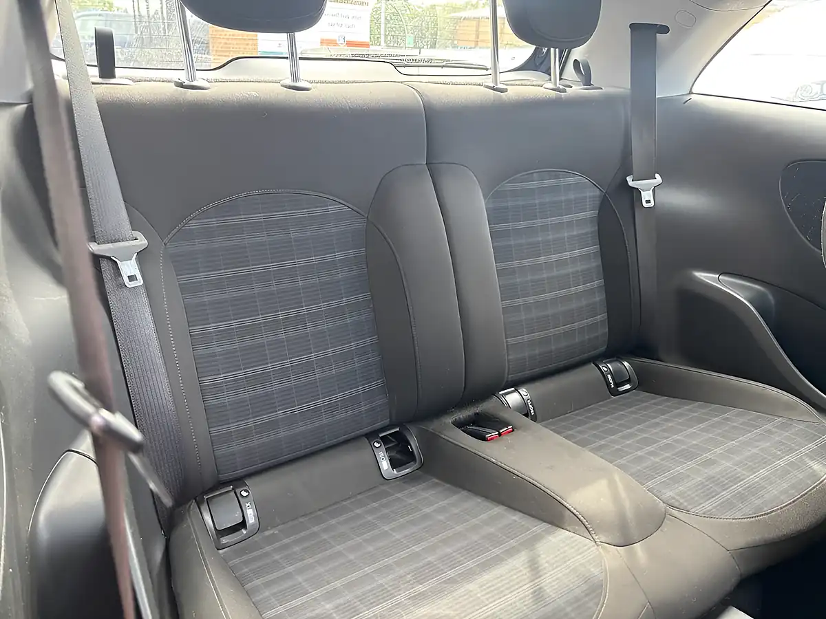 Used 2015 Vauxhall Adam Glam Blue - Interior and Exterior details 12