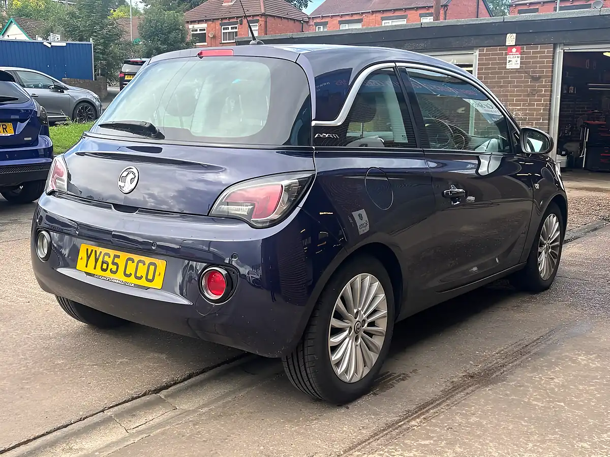 Used 2015 Vauxhall Adam Glam Blue - Interior and Exterior details 7