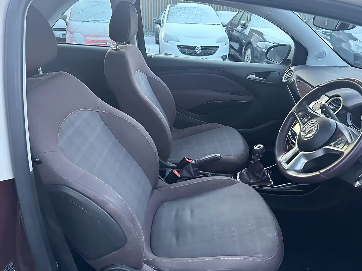 Used 2015 Vauxhall Adam Glam Red - Interior and Exterior details 14