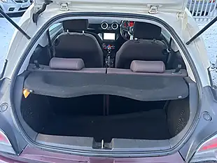 Used 2015 Vauxhall Adam Glam Red - Interior and Exterior details 8